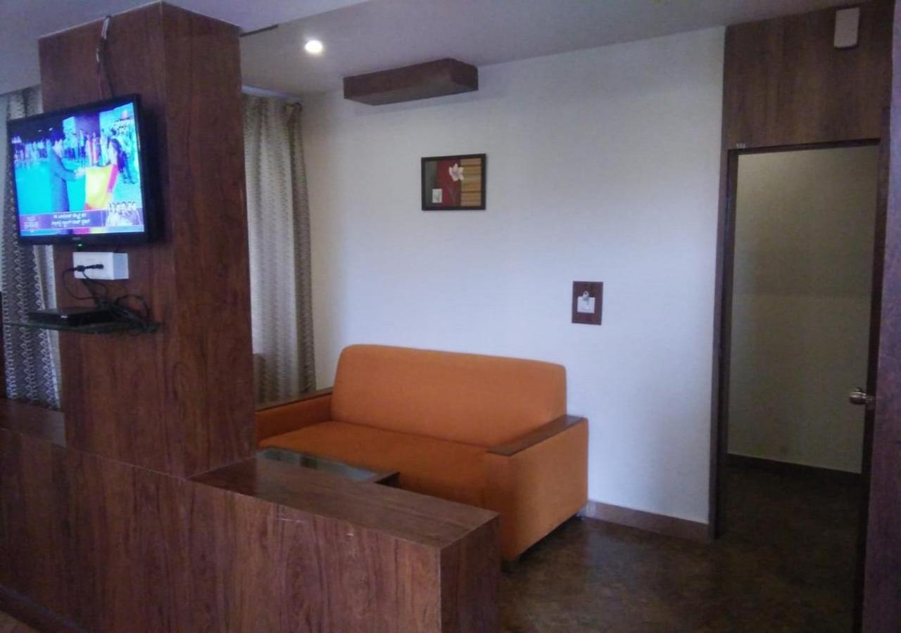 העיר בנגלור Ocean Inn Hotels מראה חיצוני תמונה