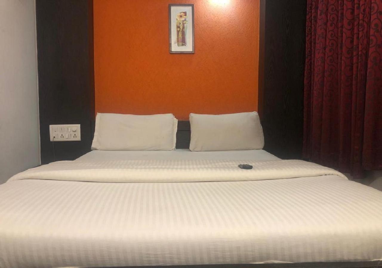 העיר בנגלור Ocean Inn Hotels מראה חיצוני תמונה